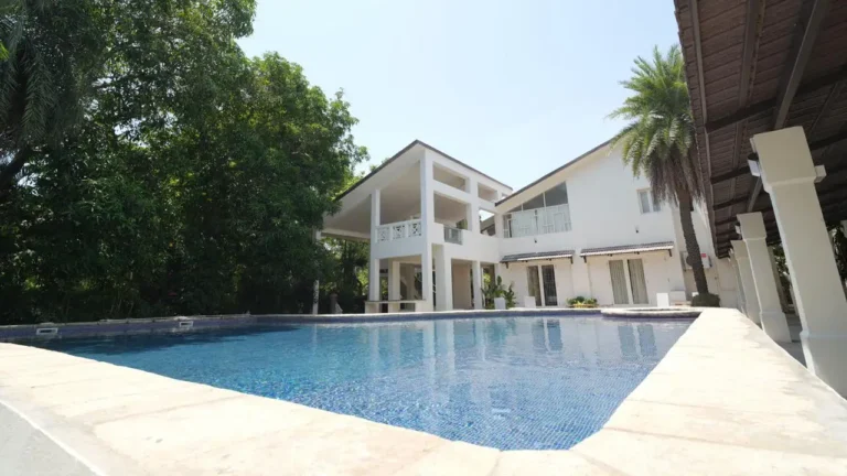 commercial-and-residential-estate-uthandi-4